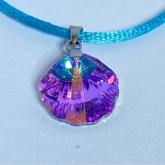 Elegant Purple and Blue shell Pendant car charm - Picture 3 of 7